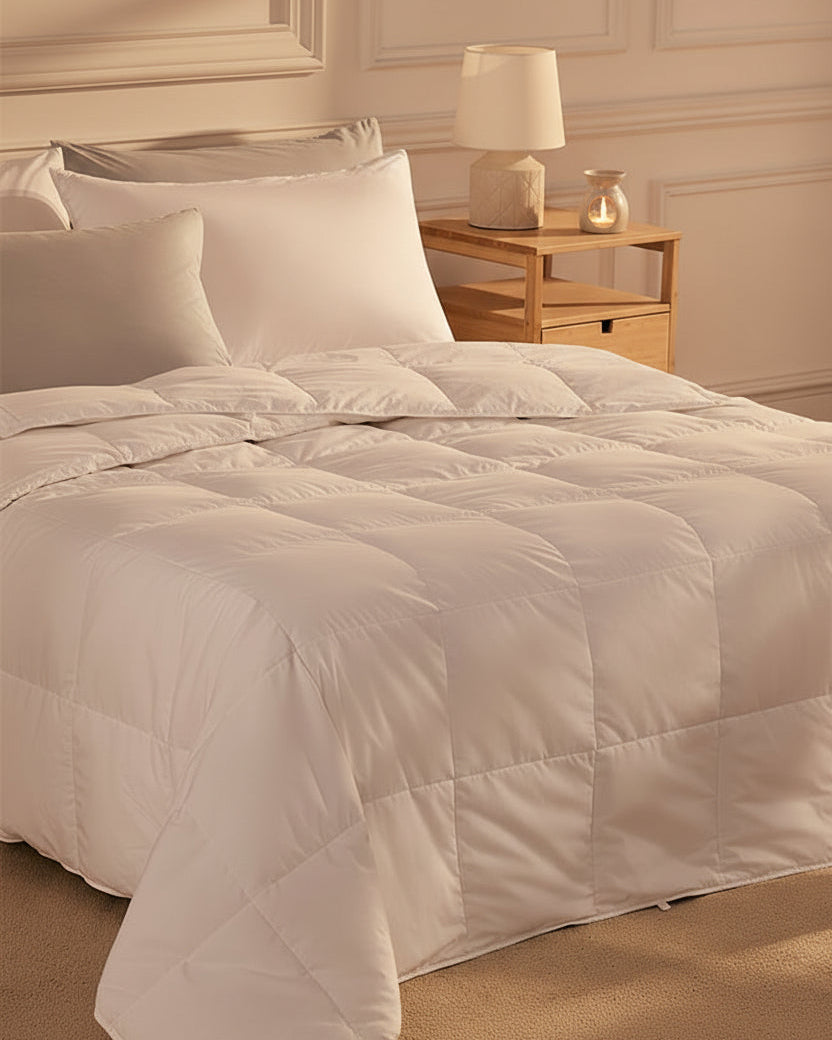 100% Ultra-Soft Down-like Cotton Comforter (Summer Comforter)